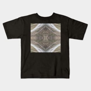 Vineyard net Abstract 2 Kids T-Shirt